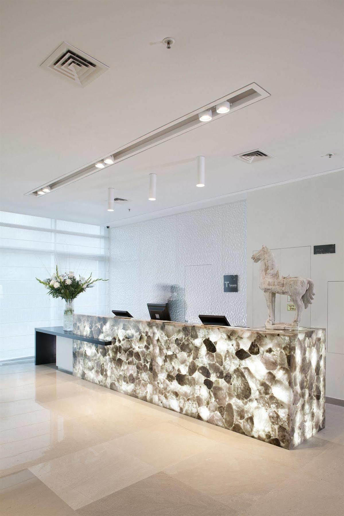 West All Suites Hotel Ashdod Extérieur photo