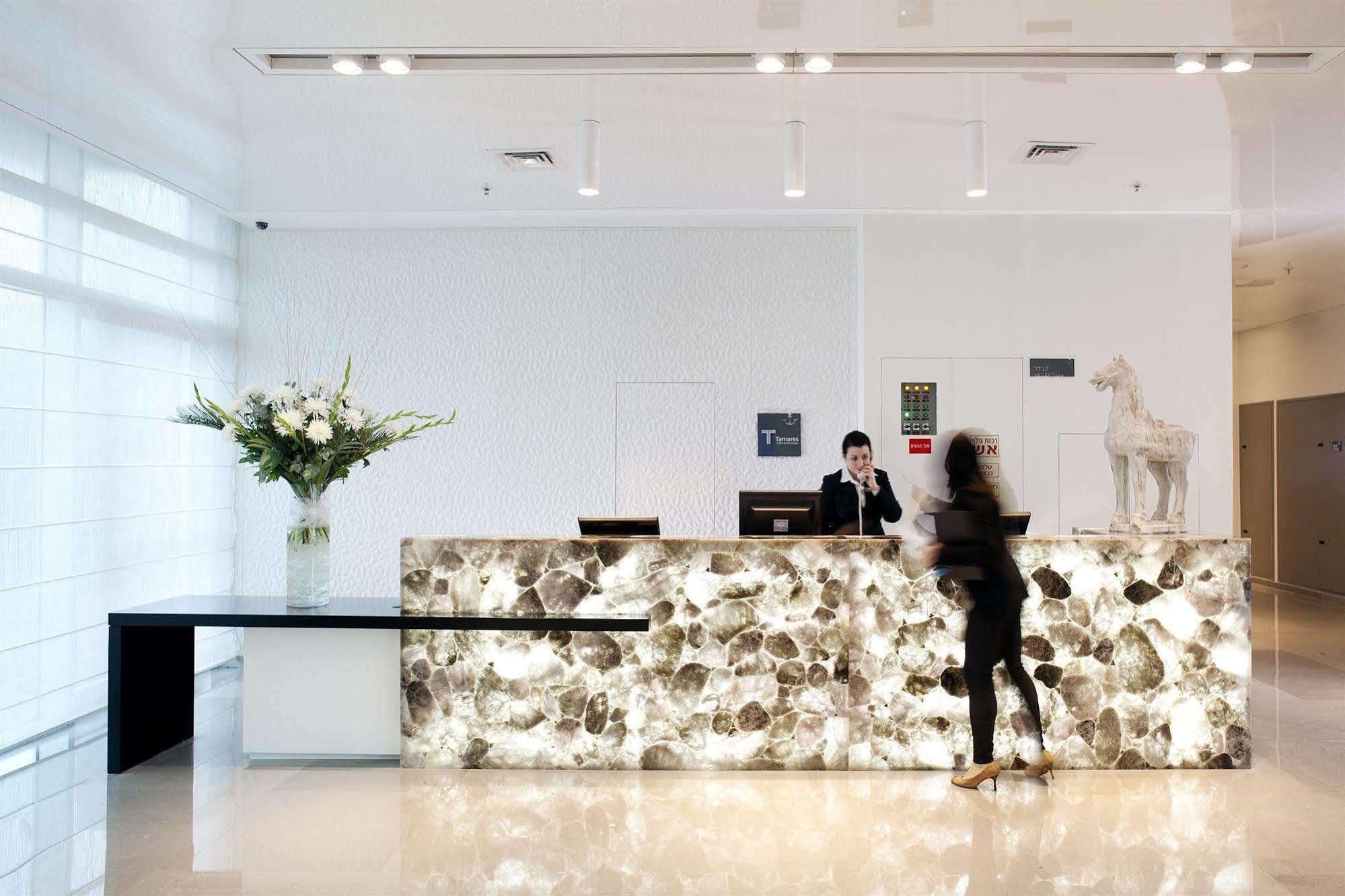 West All Suites Hotel Ashdod Extérieur photo
